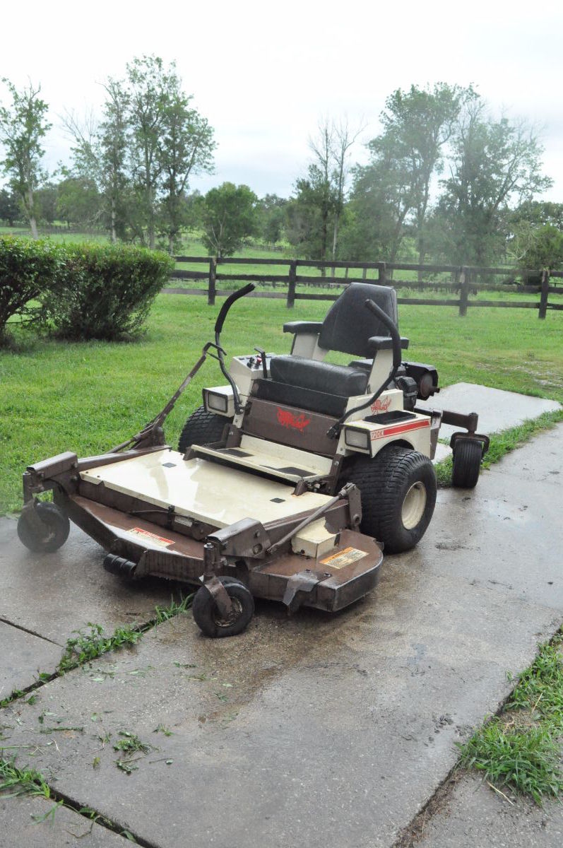 Grasshopper Zero Turn Riding Lawn Mower