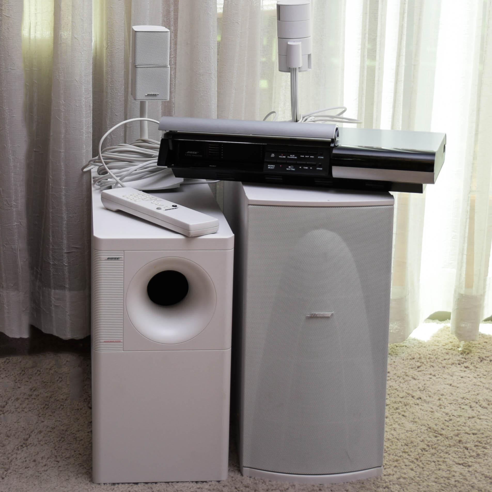 Bose Lifestyle Music System With Subwoofer