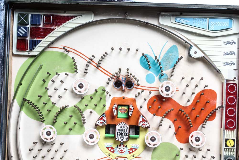 Vintage Nishijin Deluxe Super Pachinko Machine