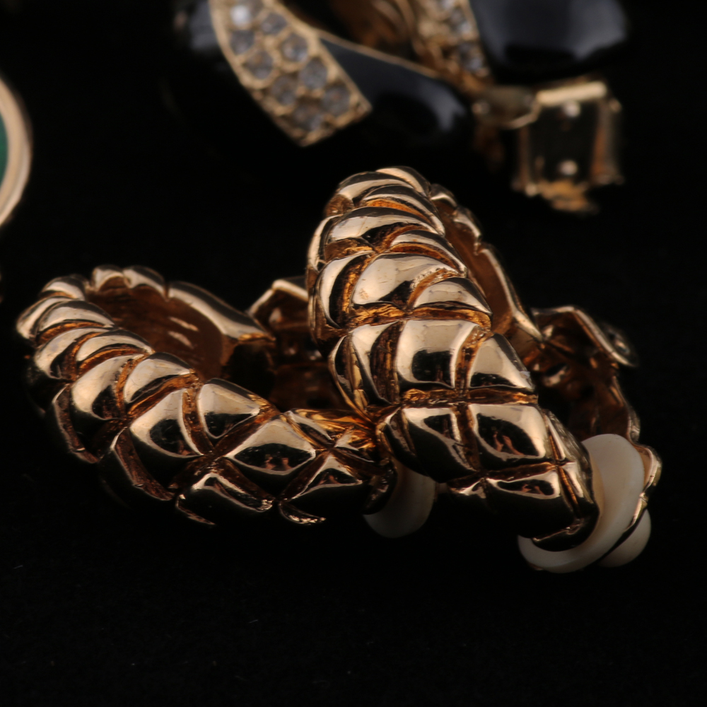 Collection of Costume Brooches and Earrings