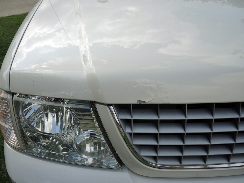 2002 4WD Ford Explorer Limited with 3rd Row Seating and V-8 Engine