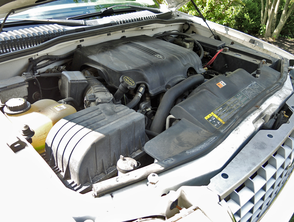 2002 4WD Ford Explorer Limited with 3rd Row Seating and V-8 Engine