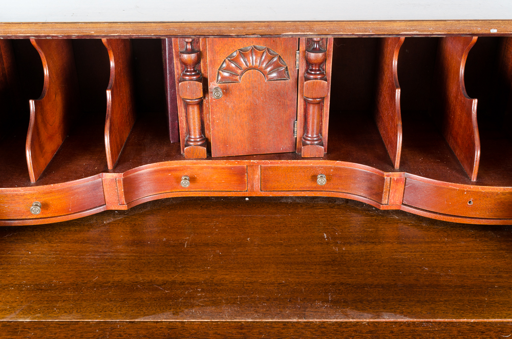 Antique Chest Of Drawers With Fold Out Table