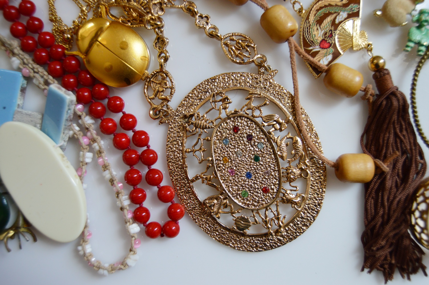 Vintage Costume Jewelry