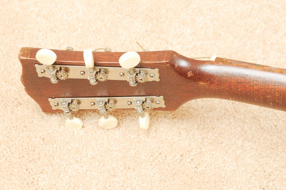 Vintage 1964 Gibson LG-0 Guitar With Case