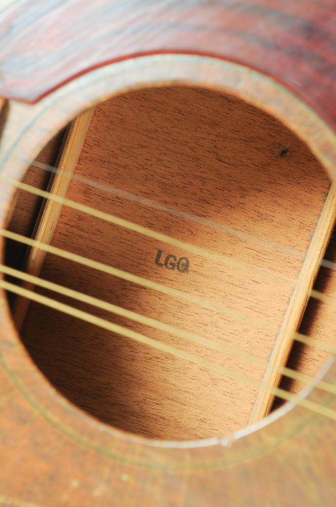 Vintage 1964 Gibson LG-0 Guitar With Case