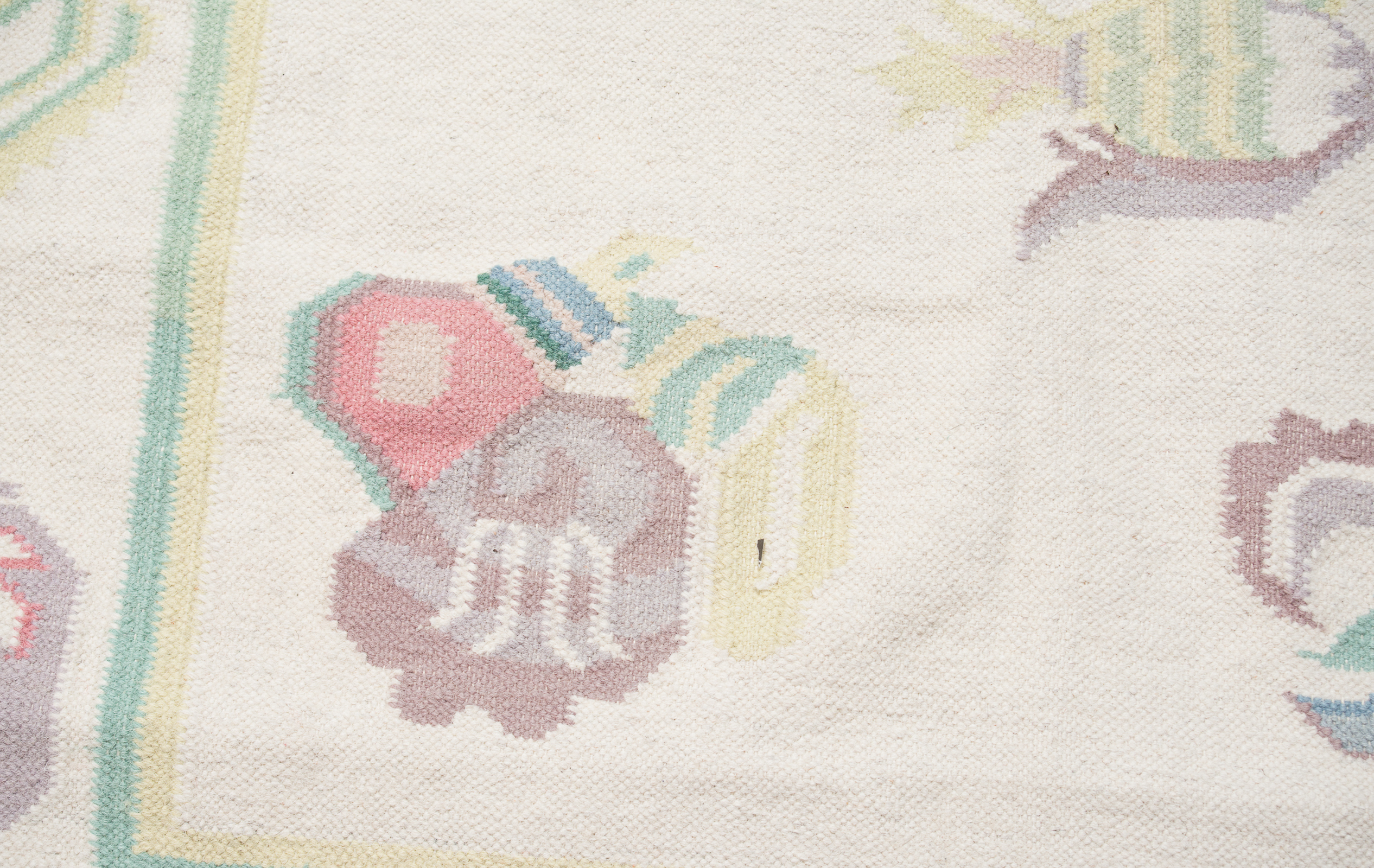 Arias Flatweave Accent Rug