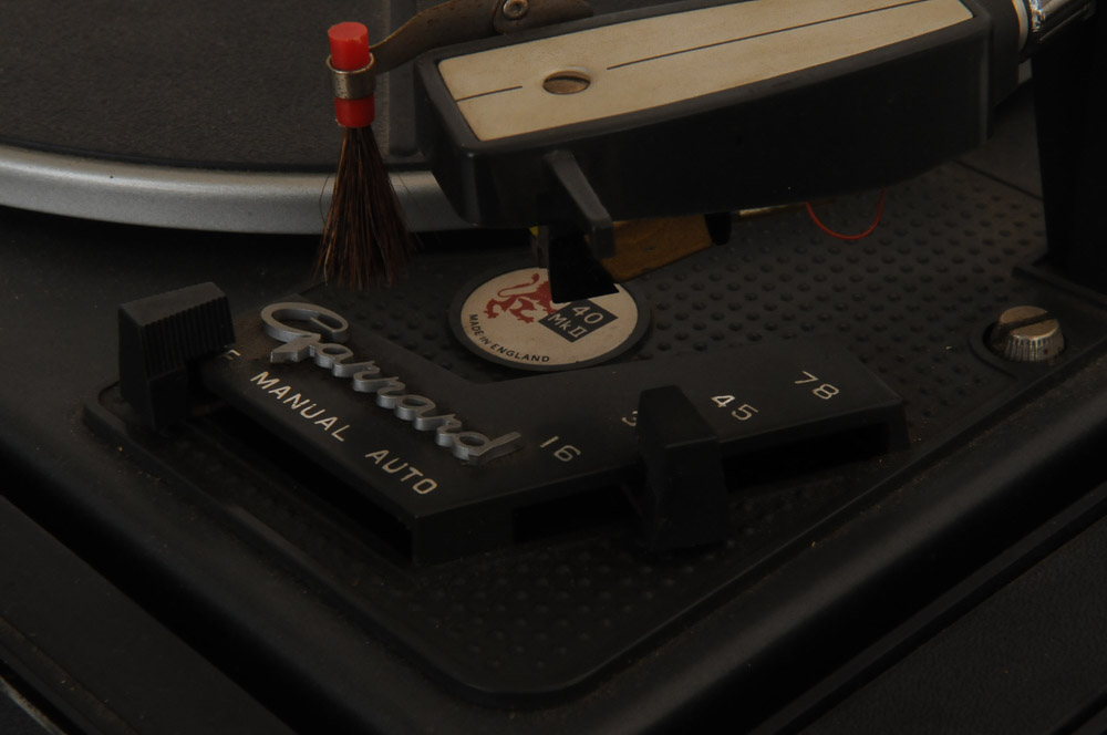 Vintage Sansui Tuner, Speakers and Turntable in Original Boxes