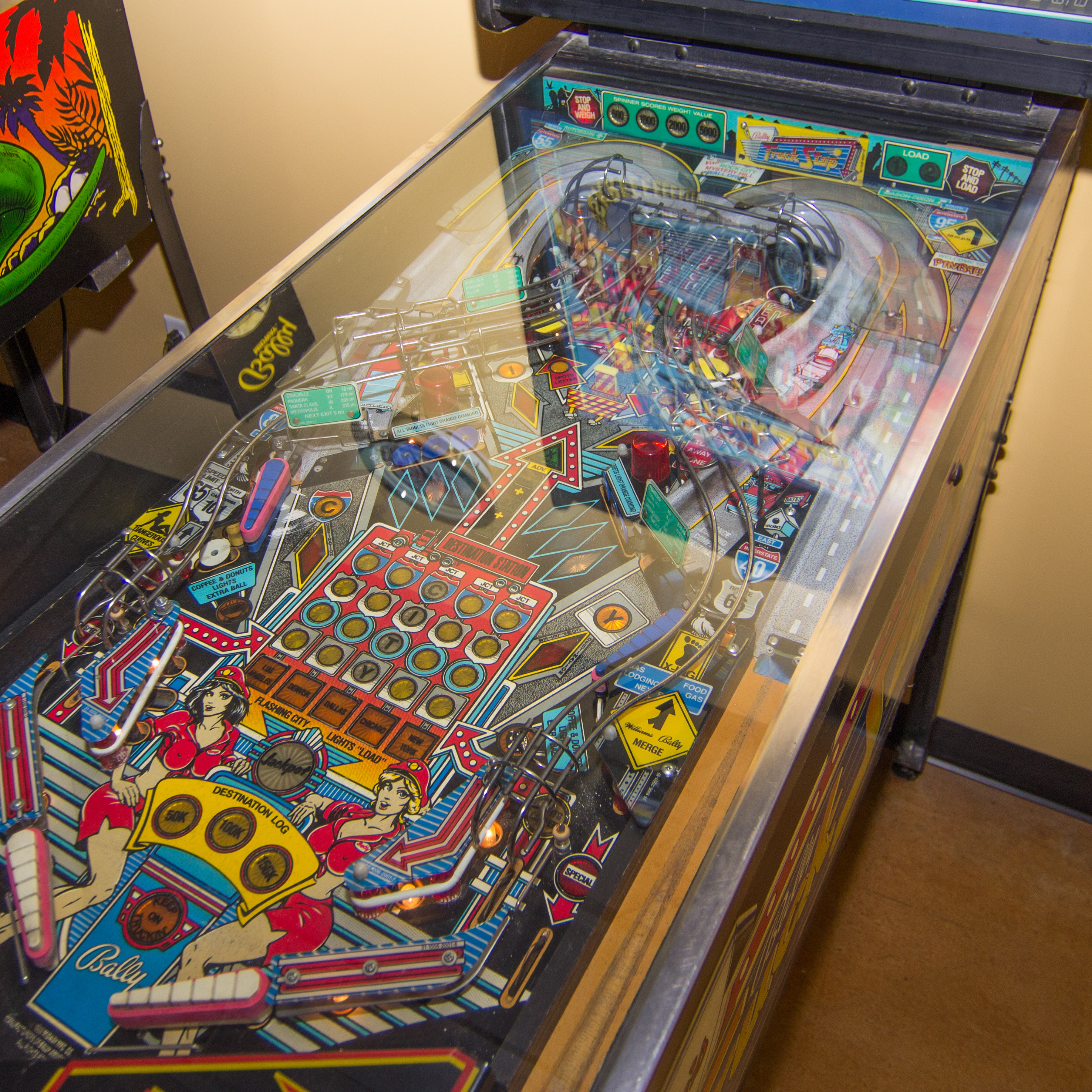 Bally "Truck Stop" Pinball Machine