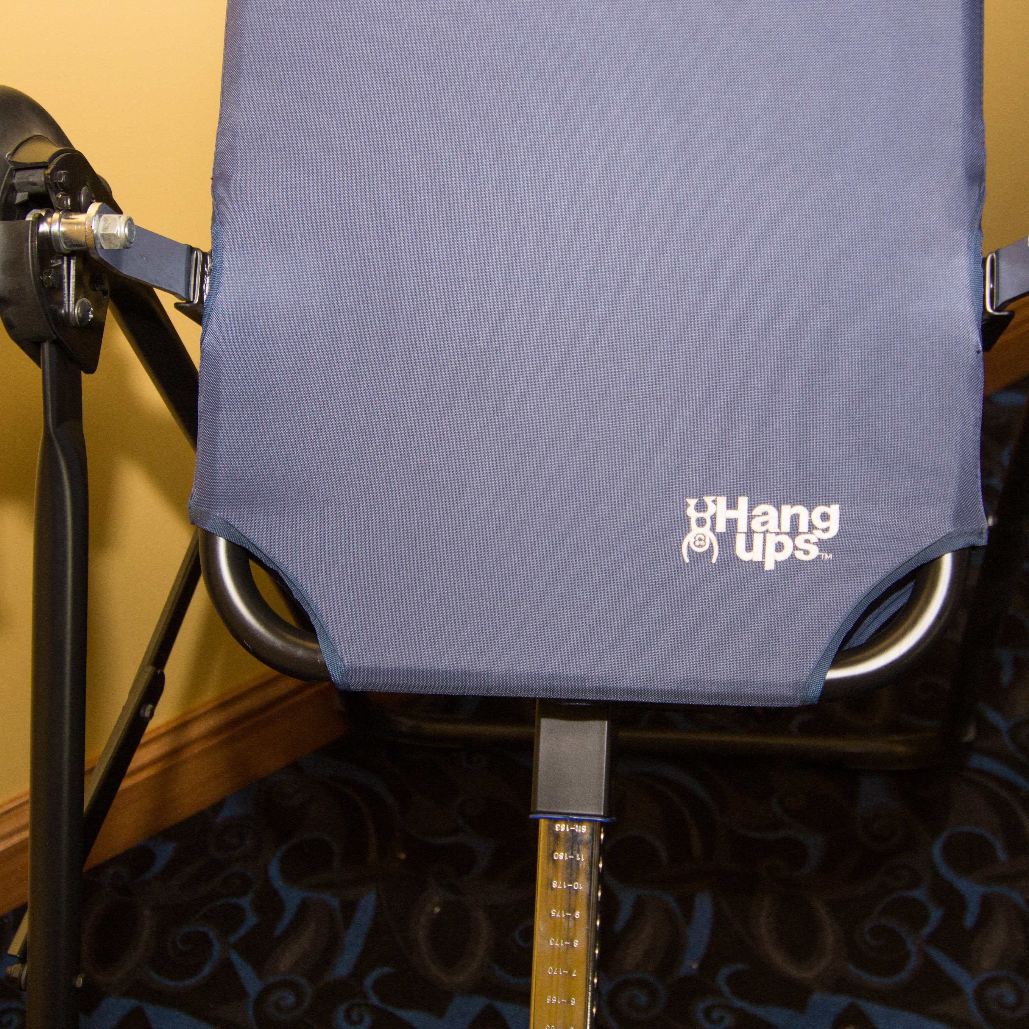 Hang Ups F7000 Inversion Table with Folding Stand