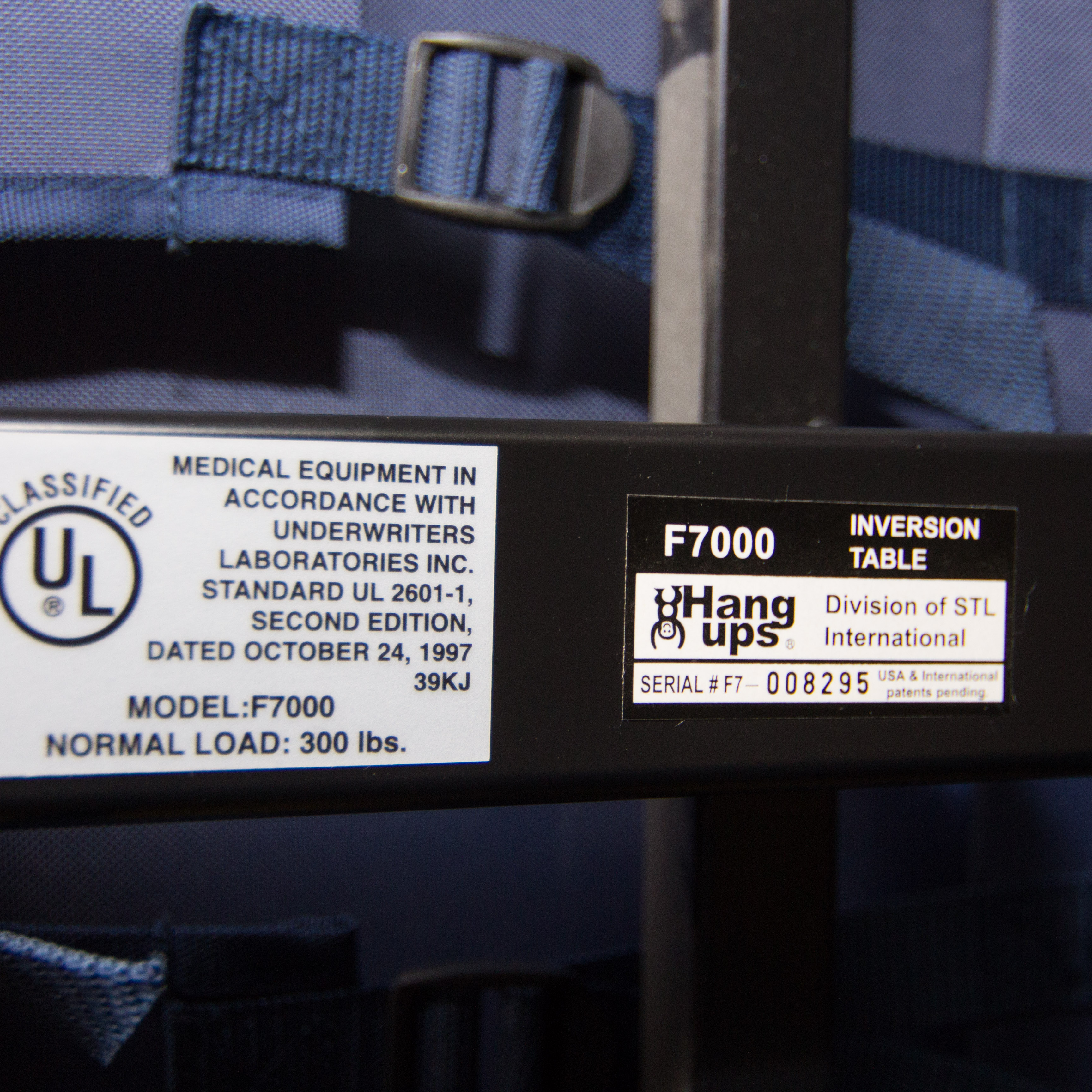 Hang Ups F7000 Inversion Table with Folding Stand