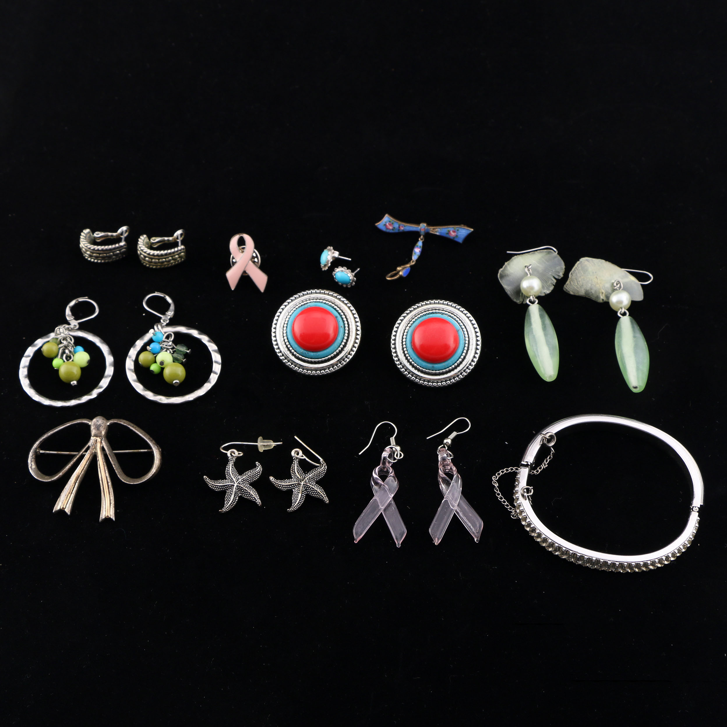 Assortment of Jewelry
