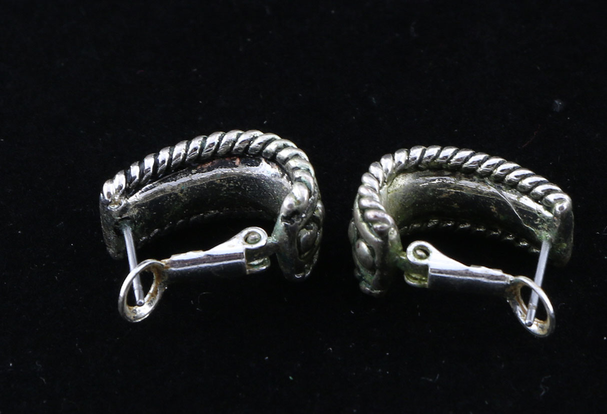 Assortment of Jewelry