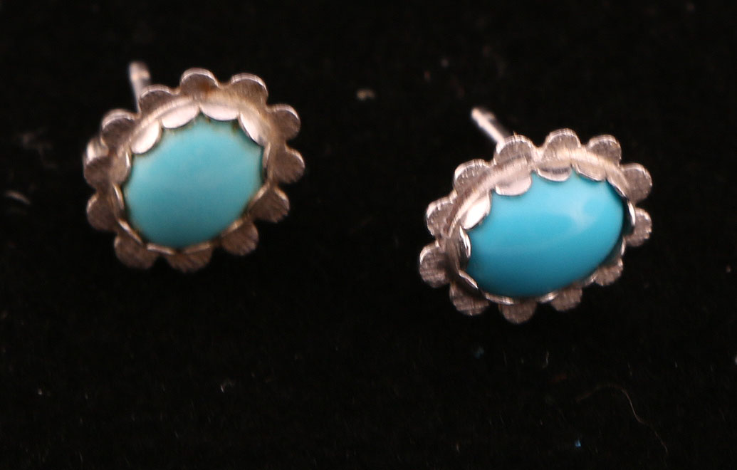 Assortment of Jewelry