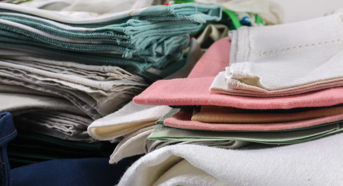 Assortment of Vintage Table Linens