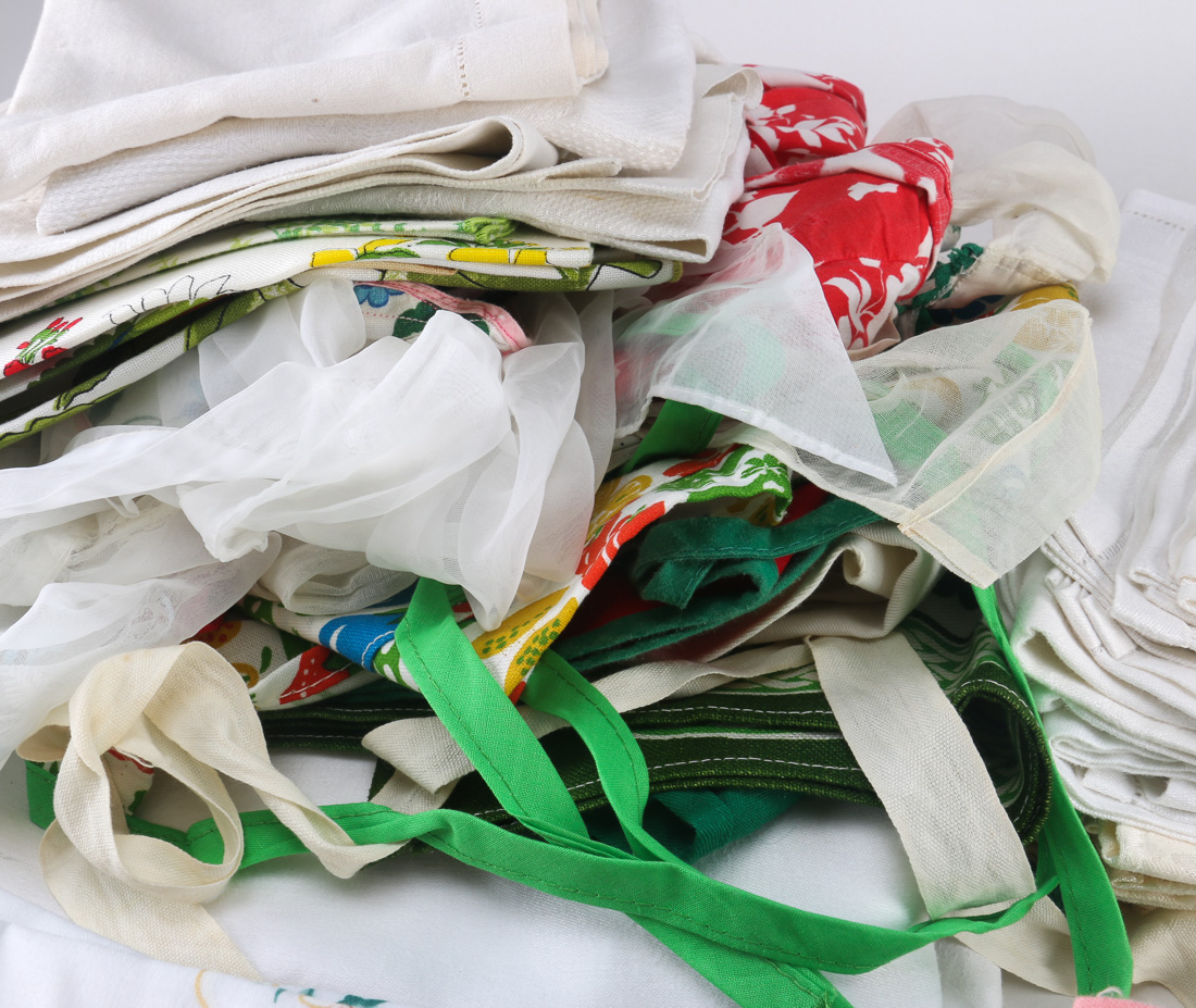 Assortment of Vintage Table Linens