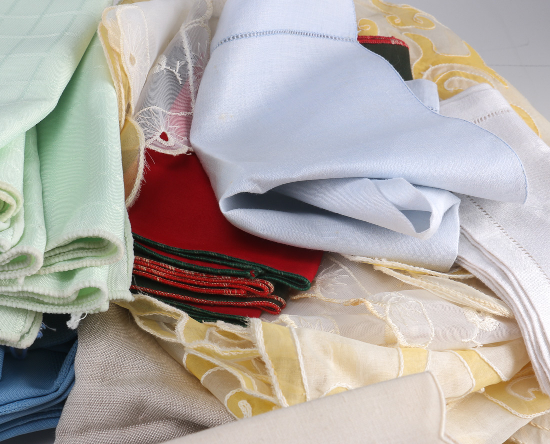 Assortment of Vintage Table Linens