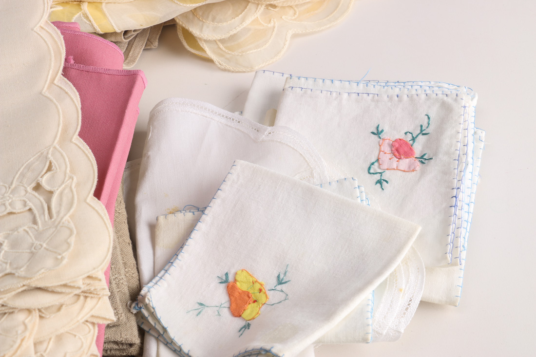 Assortment of Vintage Table Linens