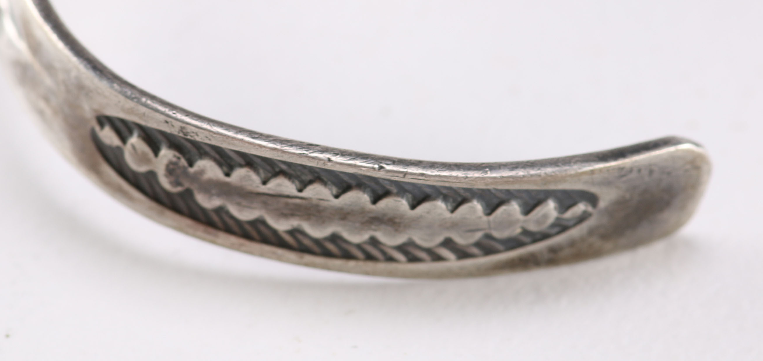 900 Silver and Aventurine Cuff