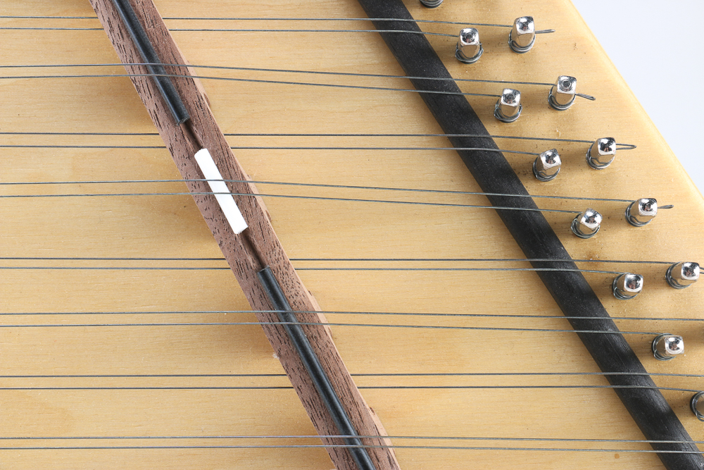 Meadowlark Dulcimer by Songbird Dulcimers