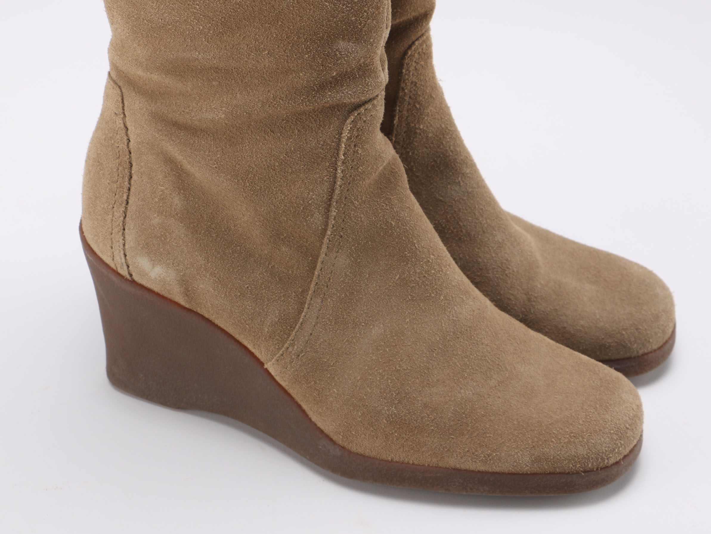 Pair of Women's Aerosoles Suede Boots