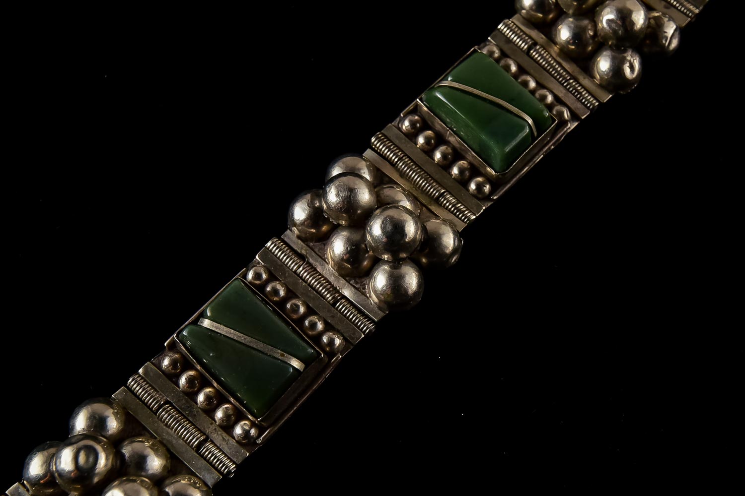 Sterling Silver Bracelet with Aventurine Quartz