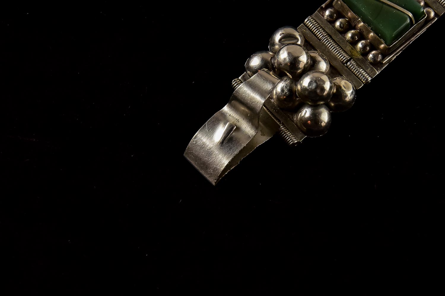 Sterling Silver Bracelet with Aventurine Quartz