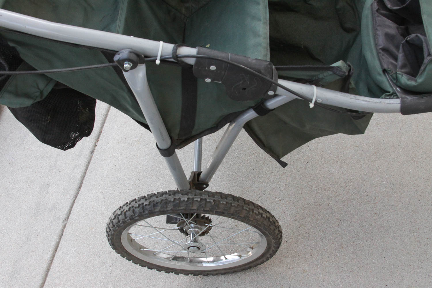 Rugged Gear Gun Cart