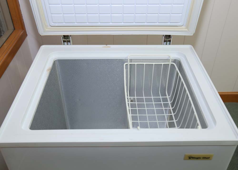 Magic Chef Freezer Chest