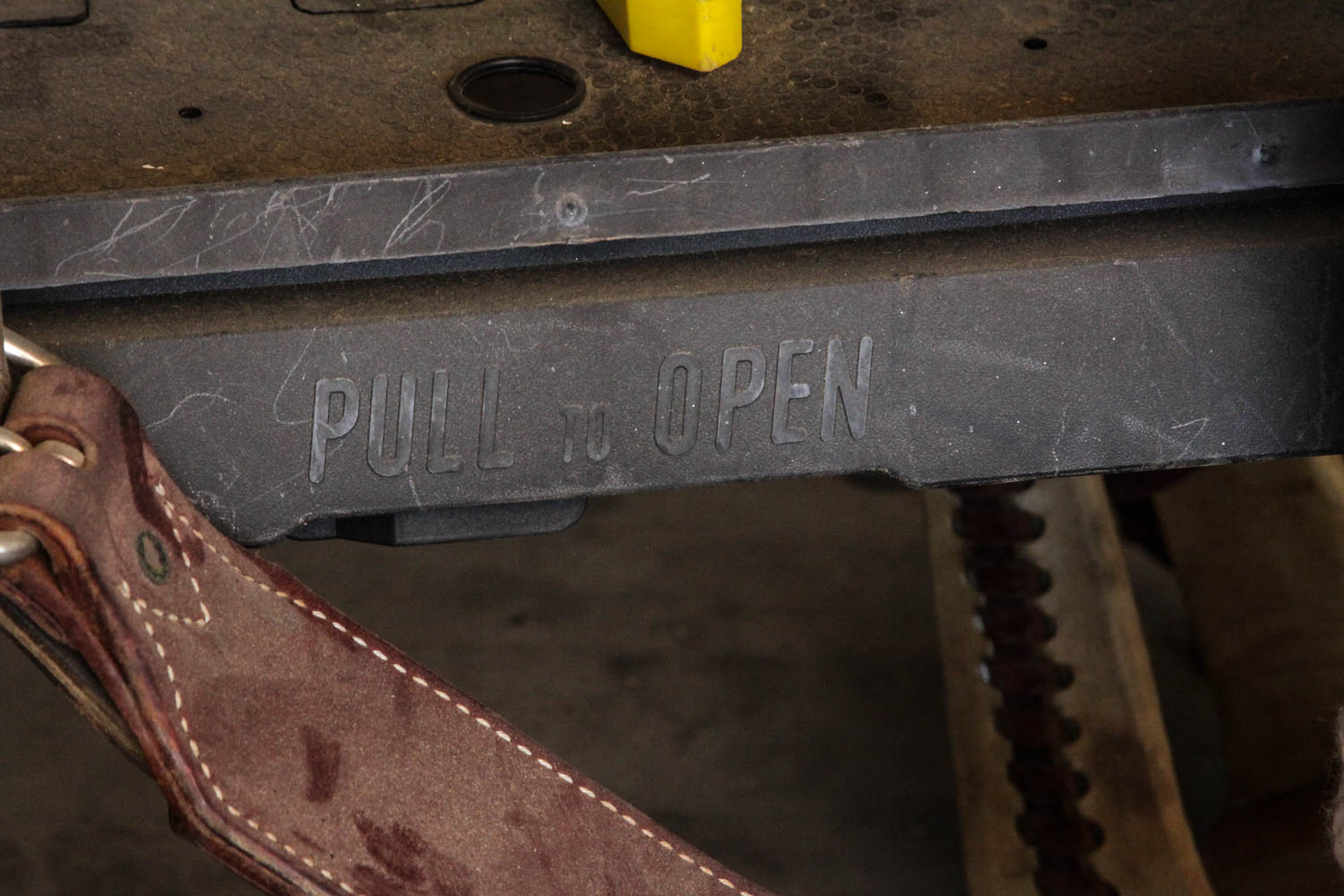 Court's Saddlery Dee Picket Roper Saddle