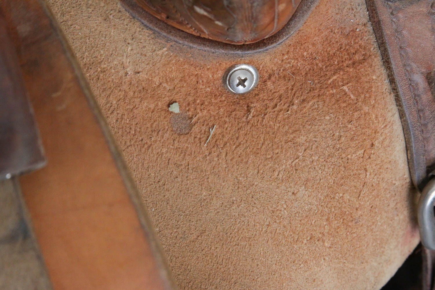 Court's Saddlery Dee Picket Roper Saddle