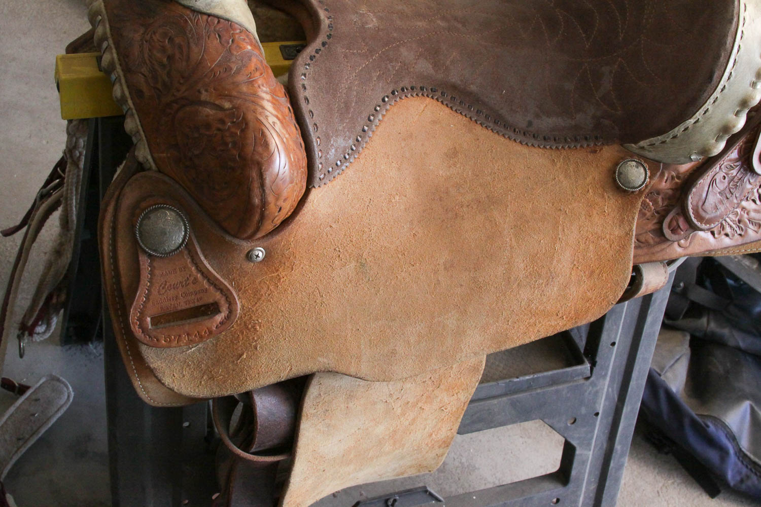 Court's Saddlery Dee Picket Roper Saddle