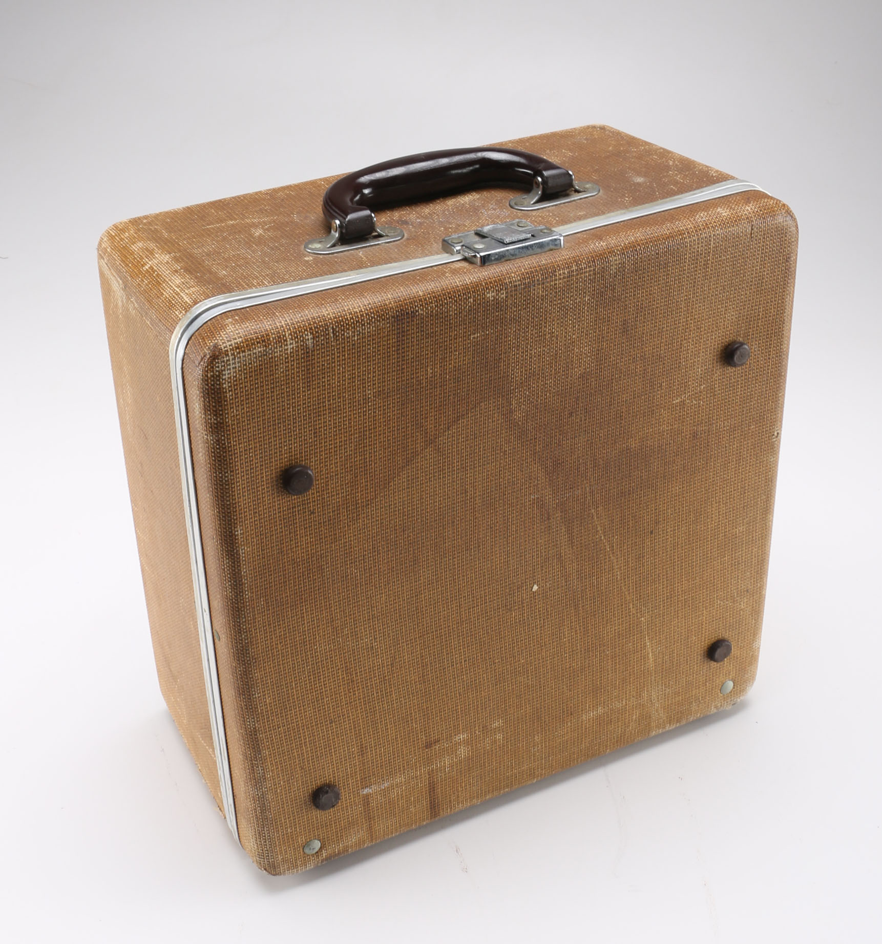 Circa 1940s Royal "Quiet DeLuxe" Typewriter