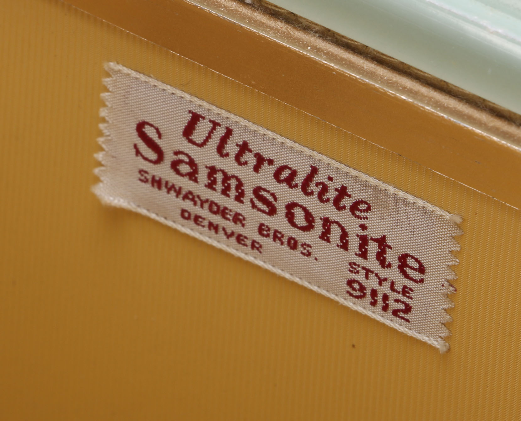 Samsonite Make-Up Case