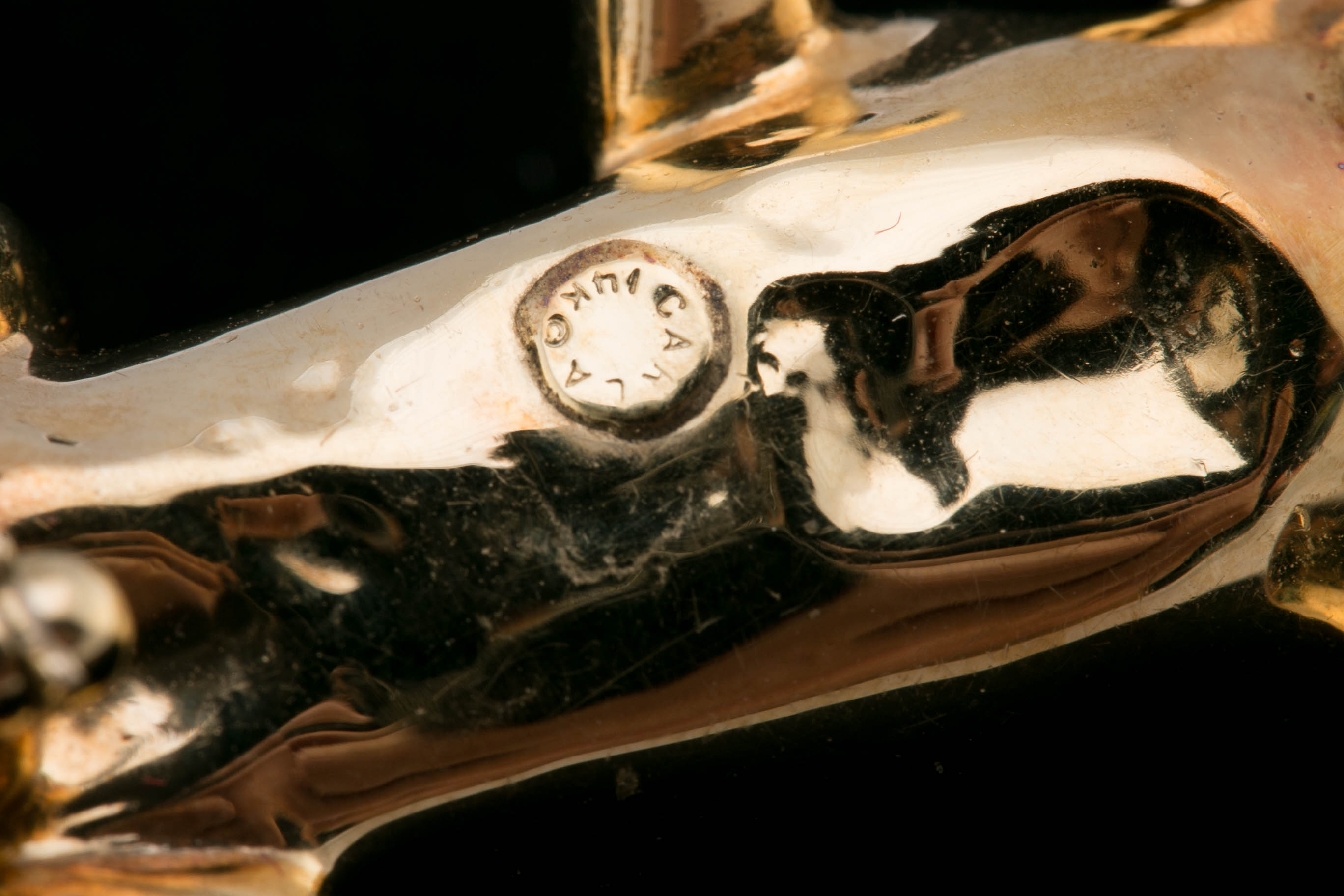 14K Yellow Gold and Diamond Panther Brooch