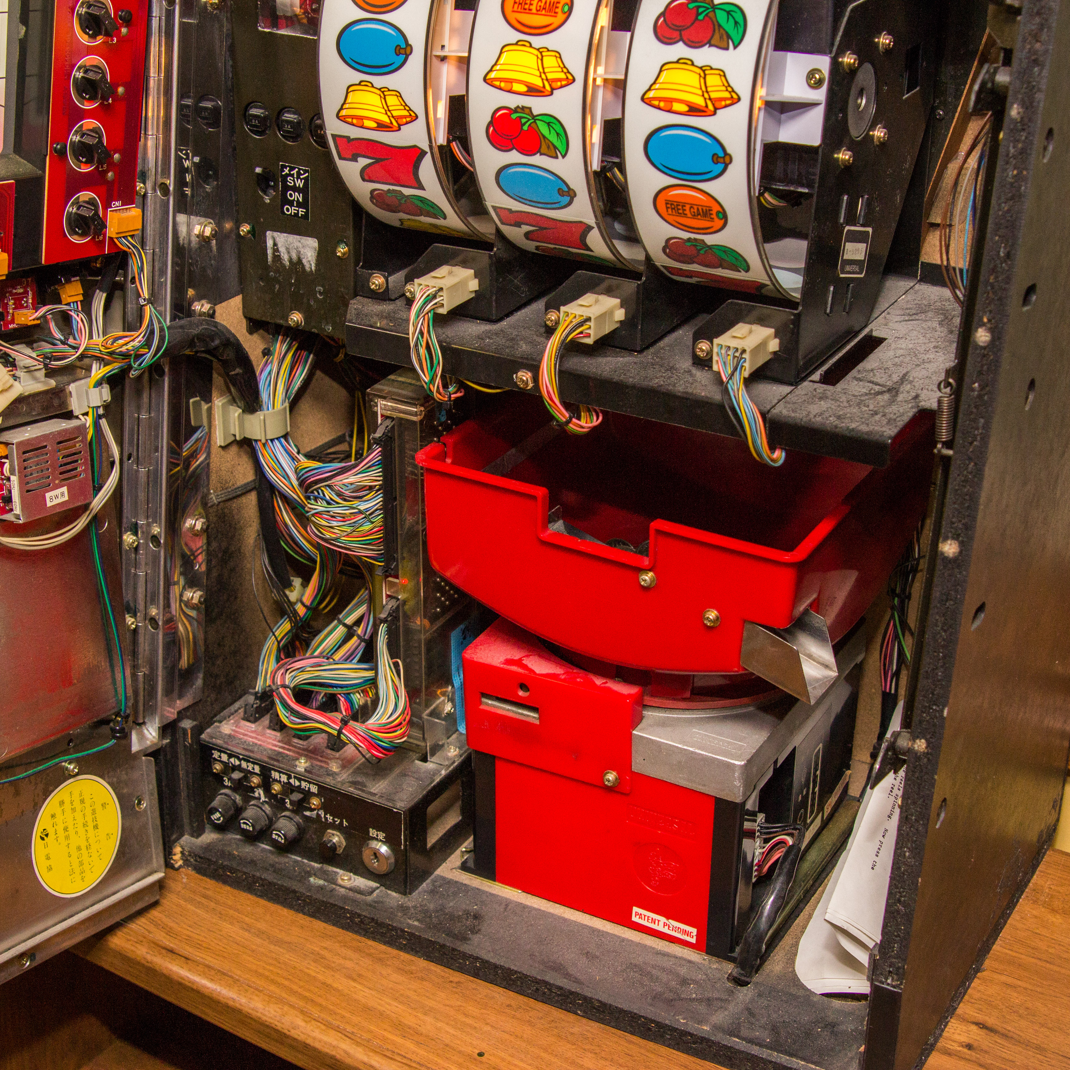 Pachislo "Tropicana Macy" Slot Machine