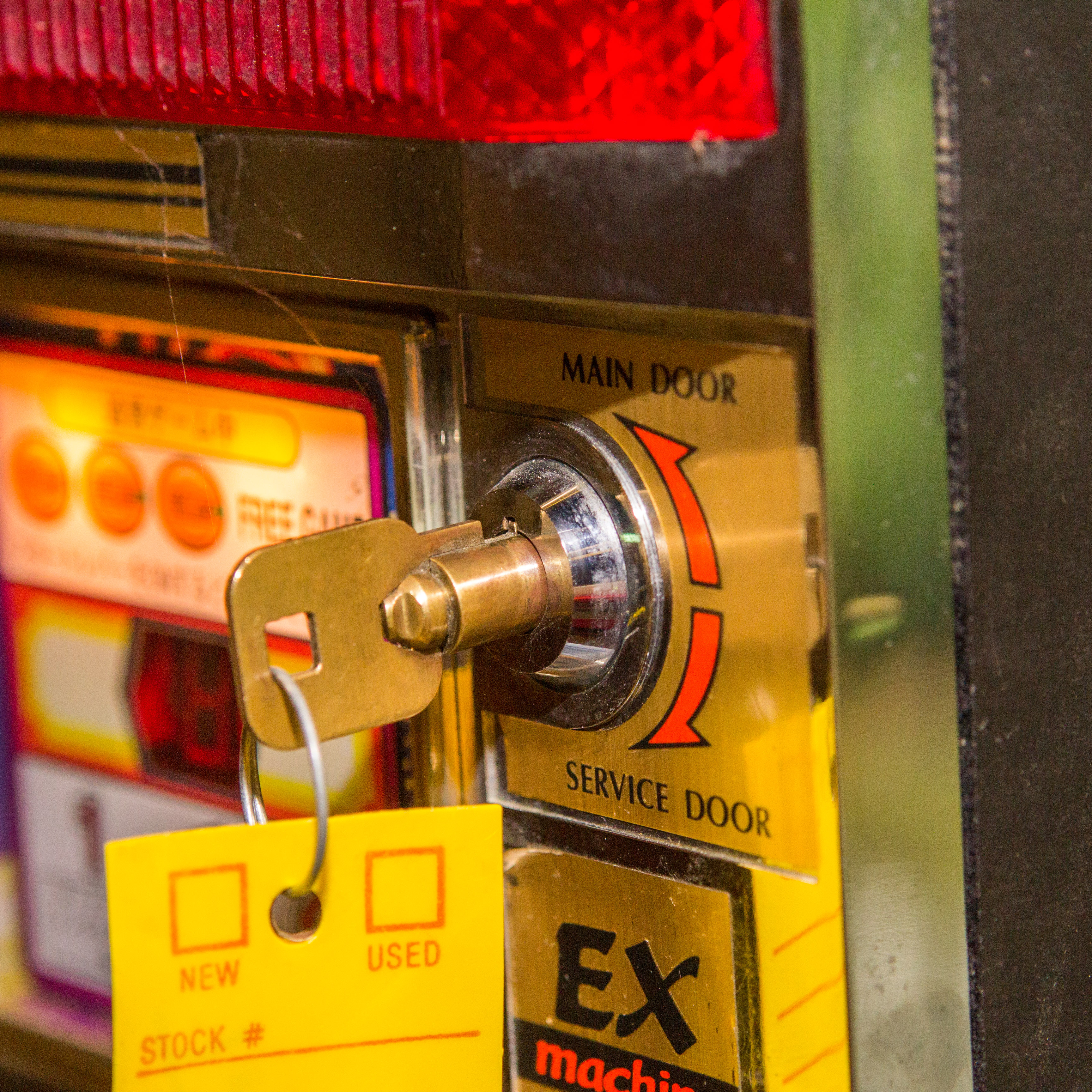 Pachislo "Tropicana Macy" Slot Machine