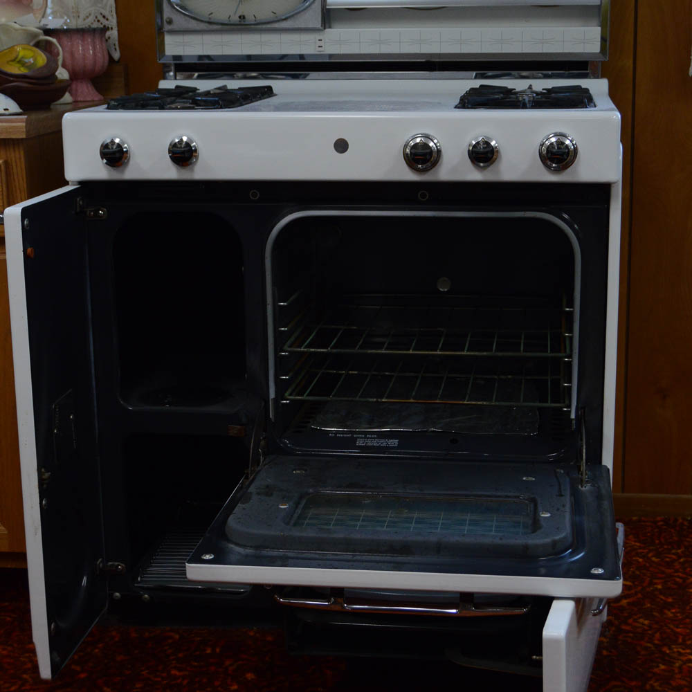 Vintage Roper Gas Stove