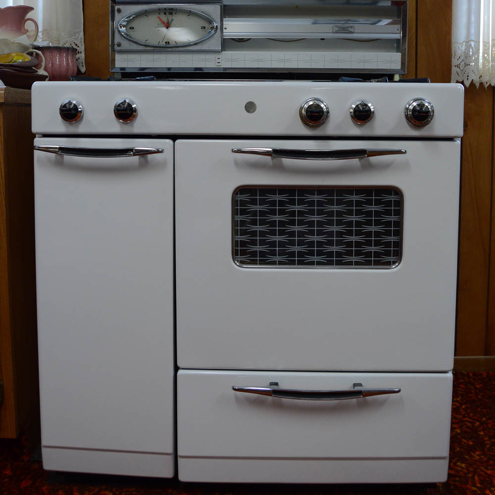 Vintage Roper Gas Stove
