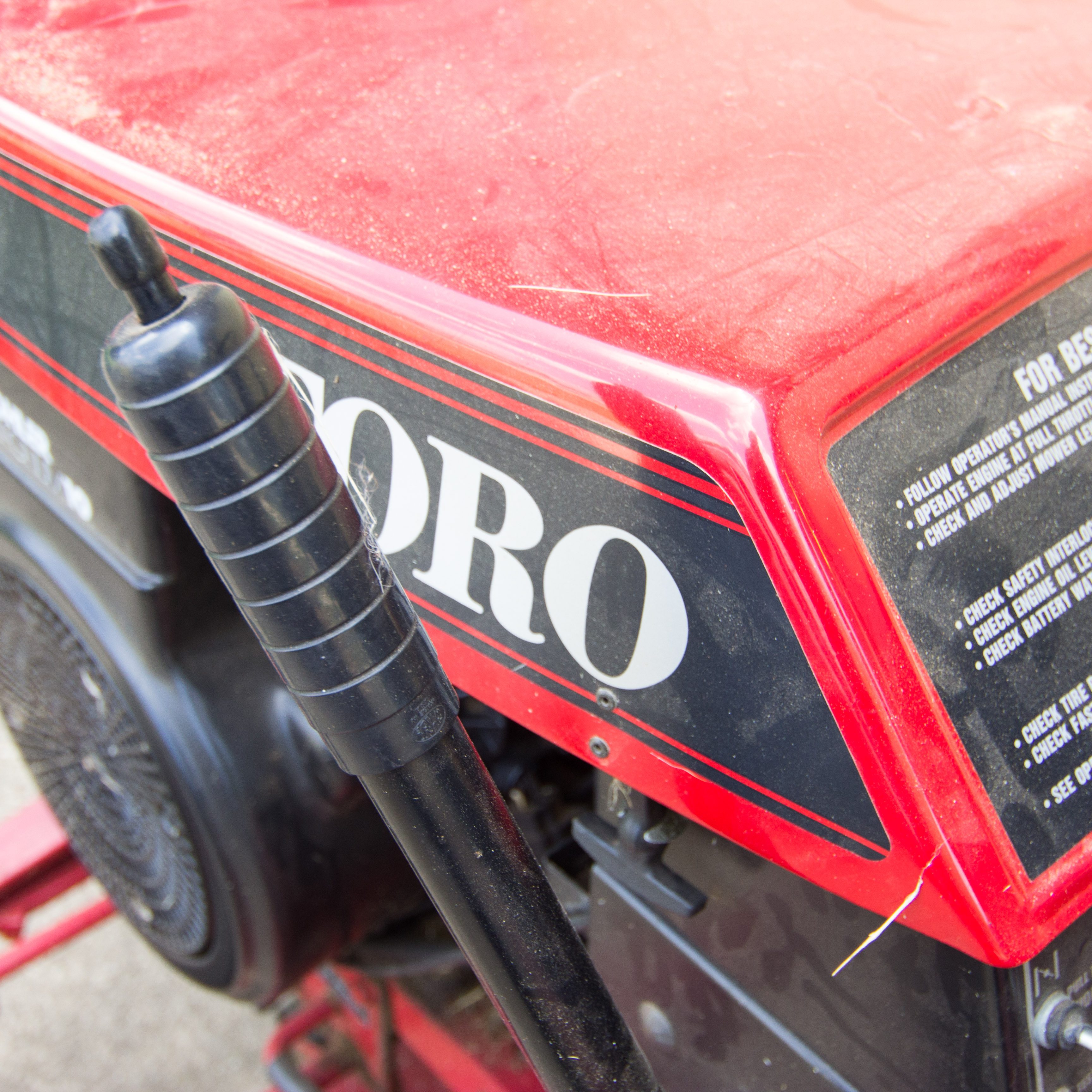 Toro Wheel Horse Classic 310-8 Lawnmower