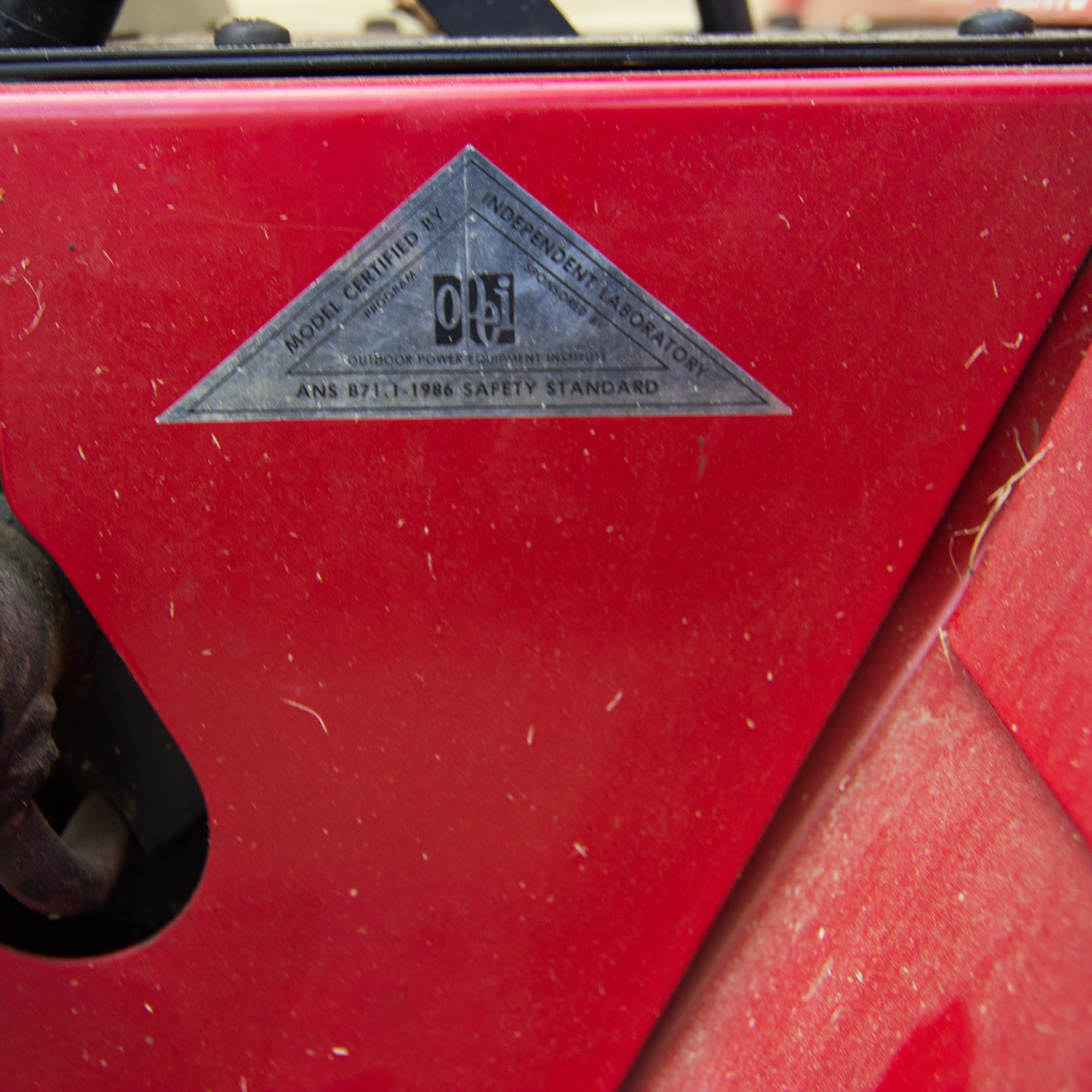 Toro Wheel Horse Classic 310-8 Lawnmower