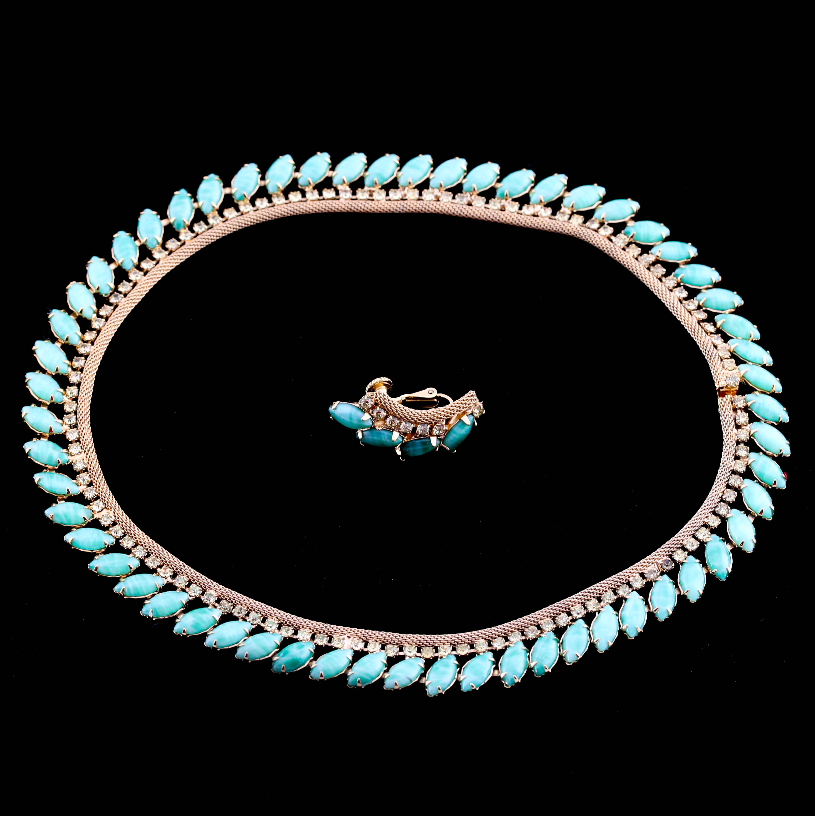 Vintage Hobe Necklace