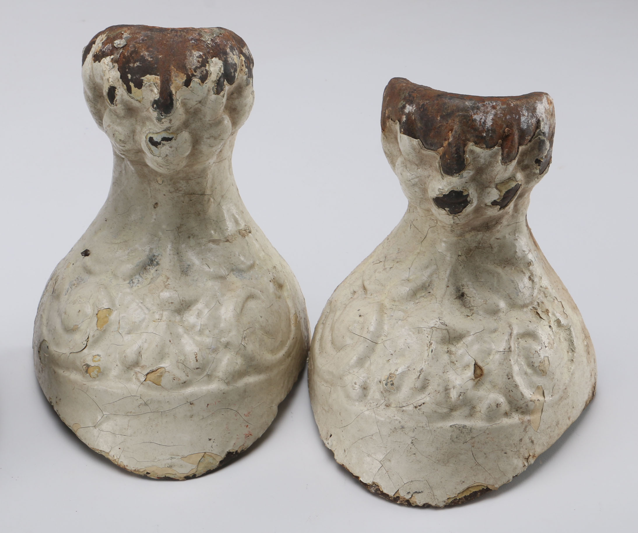 Pairs of Cast Iron Claw Foot Tub Feet