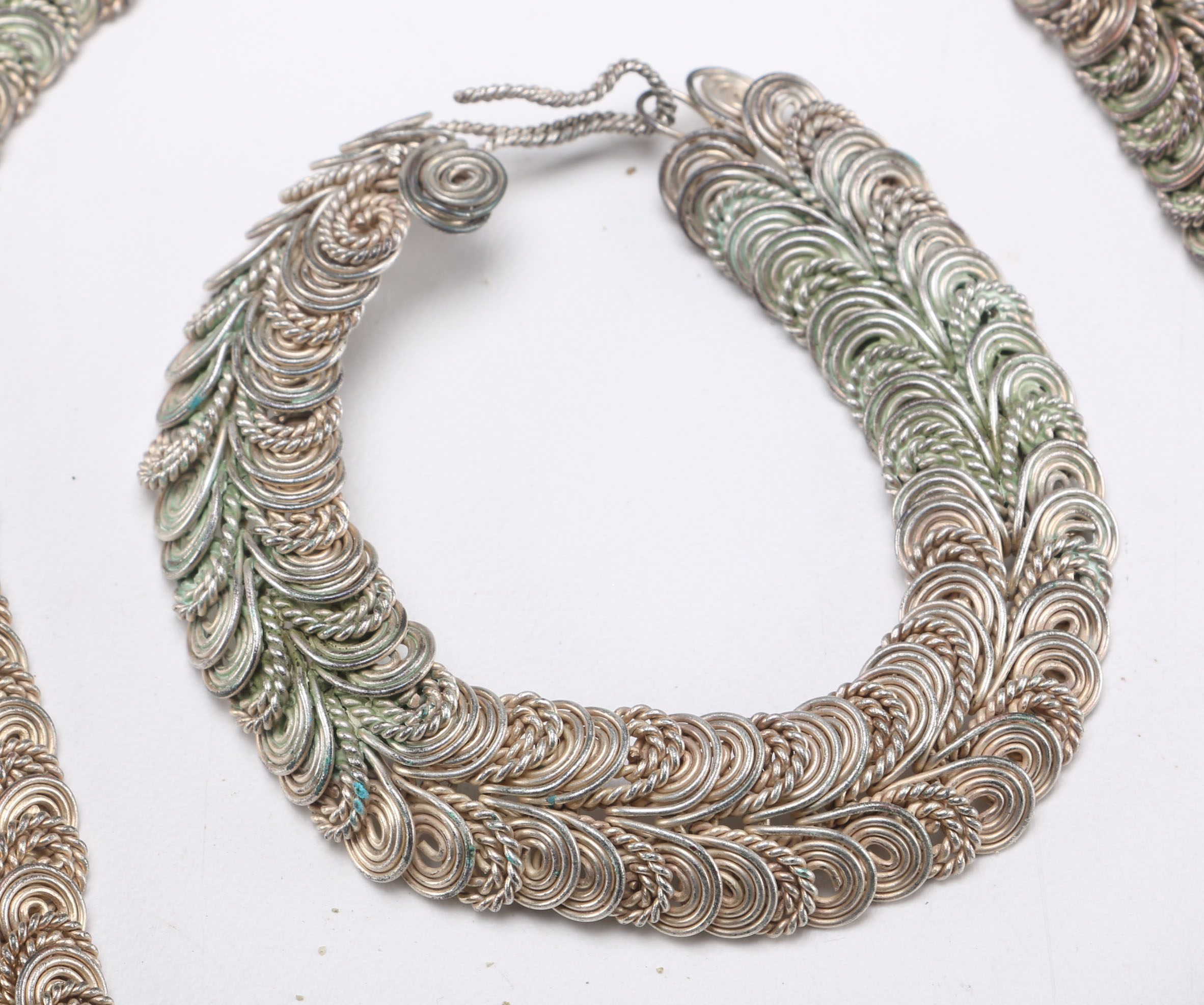 Metal Necklace and Bracelet