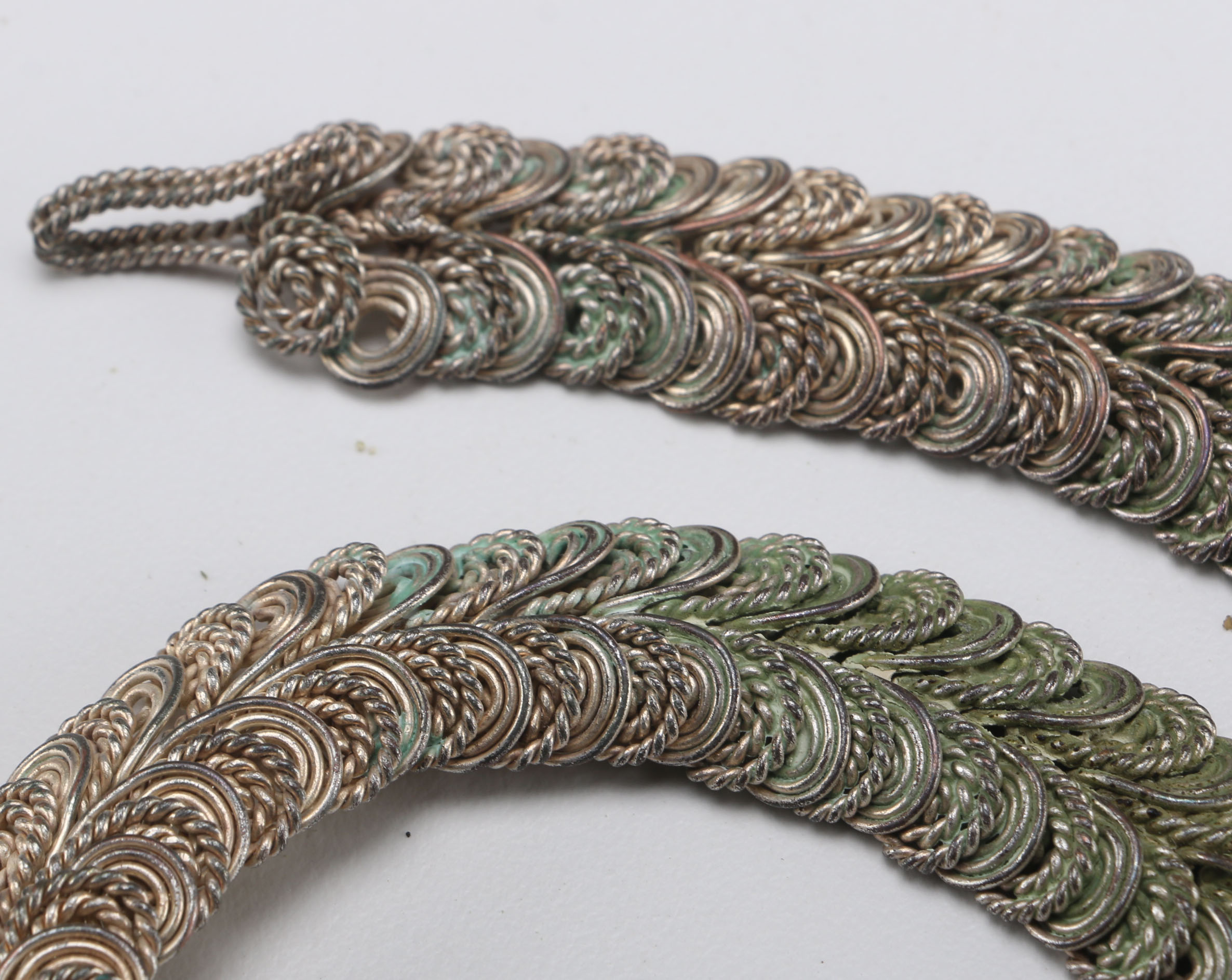 Metal Necklace and Bracelet