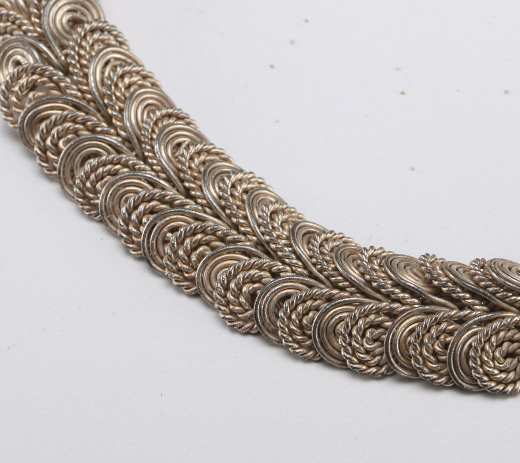 Metal Necklace and Bracelet