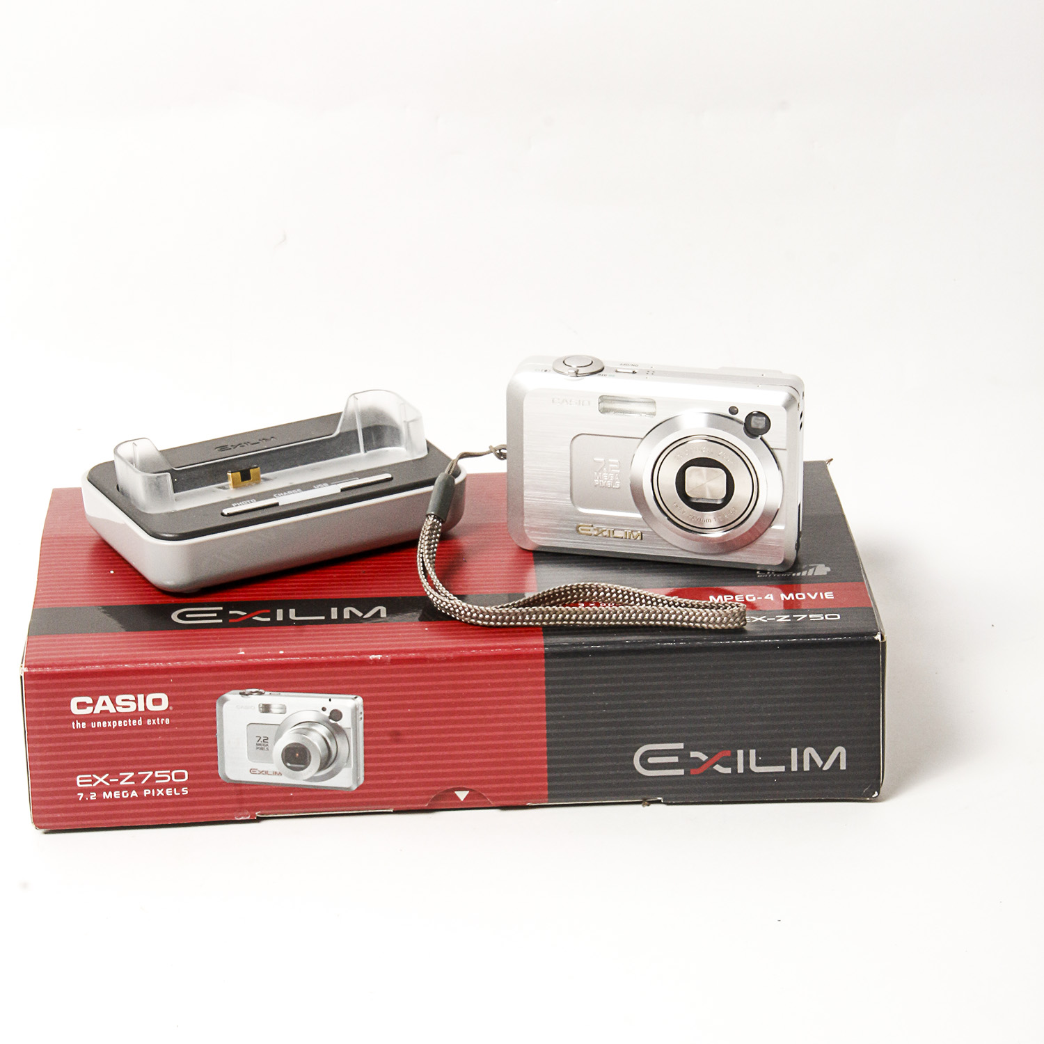 Casio EX Z750 7.2 Mega Pixels Digital Camera