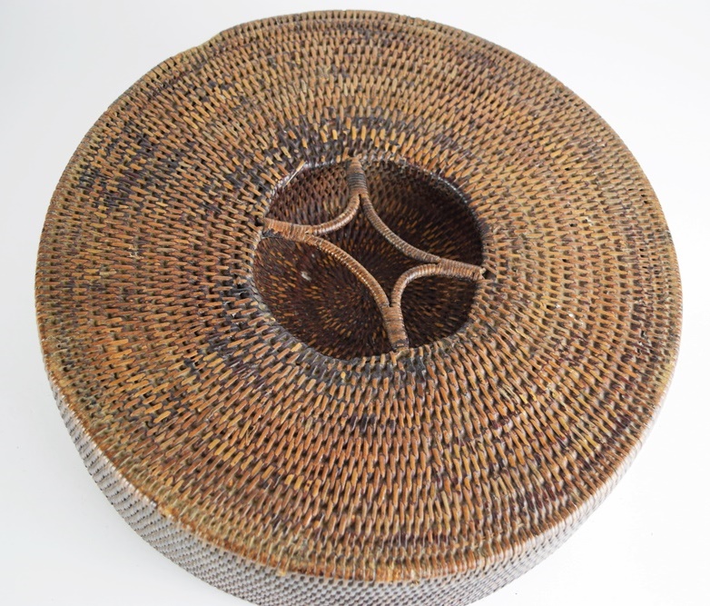 Qing Dynasty Mandarin Summer Hat in Silk with Red Tassel in Hand Woven Rattan Hat Box