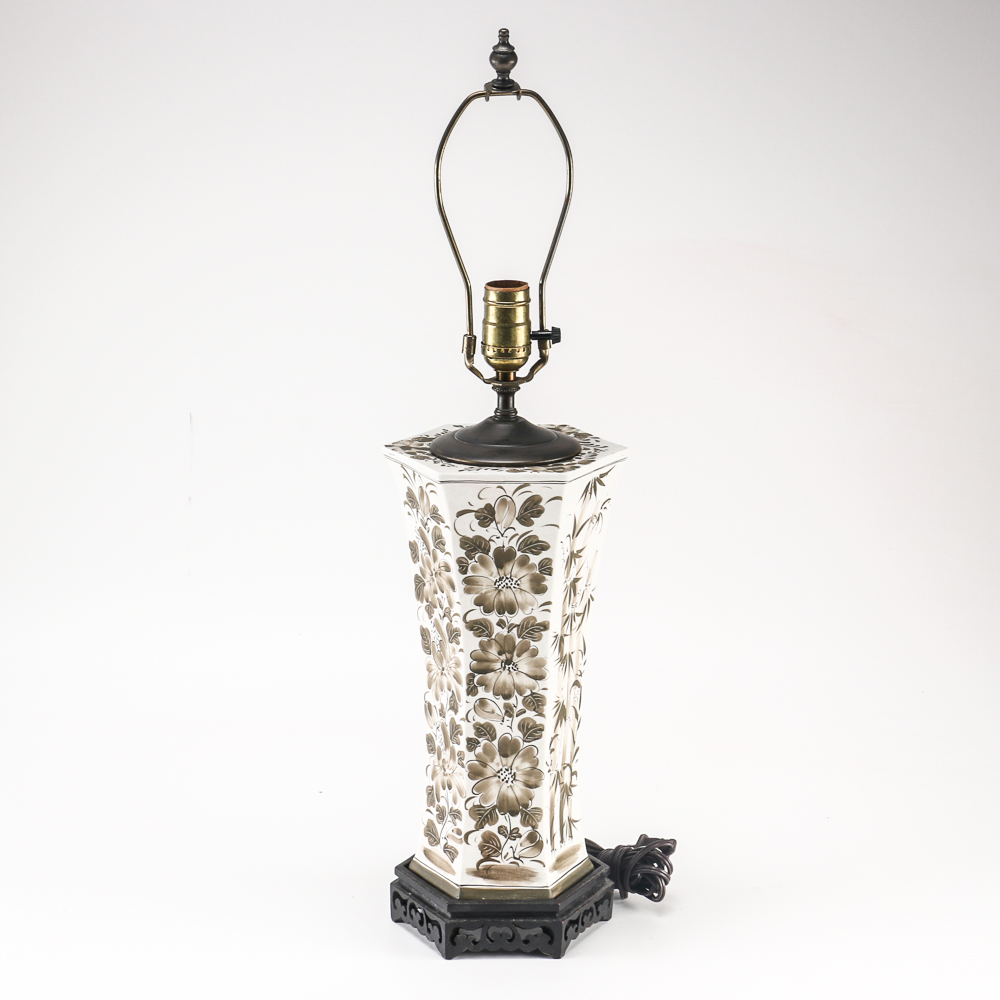 Ceramic Floral Table Lamp