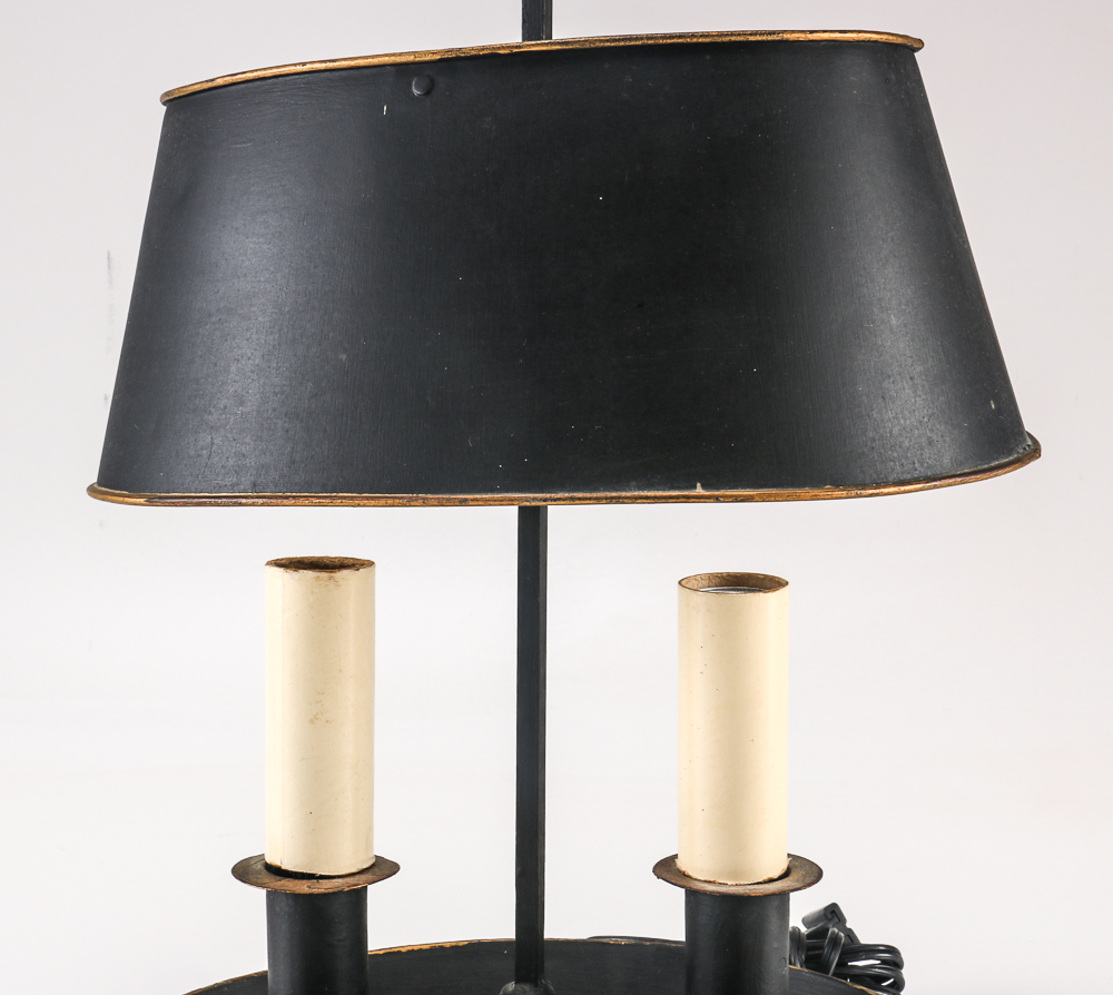 Black Iron Table Lamp